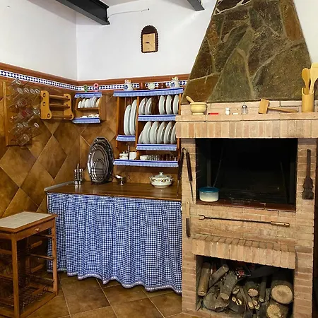 Rustic And Homely With A Canarian Style Bbq Oven Holiday home