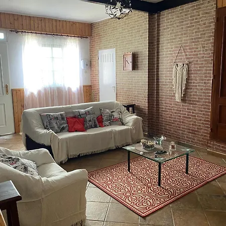 Rustic And Homely With A Canarian Style Bbq Oven Holiday home